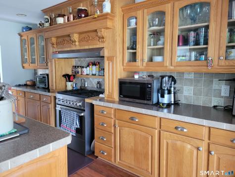 28 Cliff Road Ledyard CT 06339