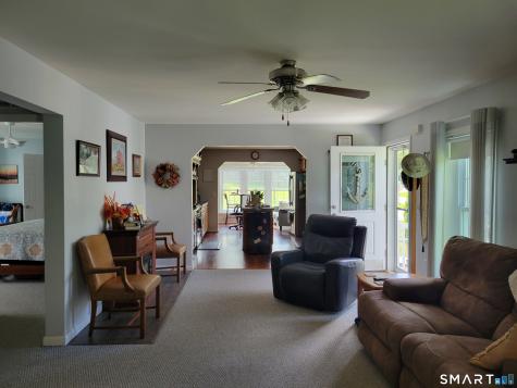 28 Cliff Road Ledyard CT 06339