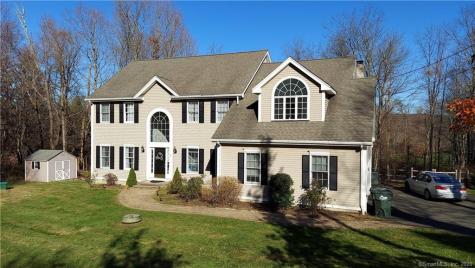 22 Hanover Road Newtown CT 06470