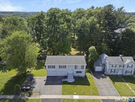 11 Goodrich Drive Wethersfield CT 06109