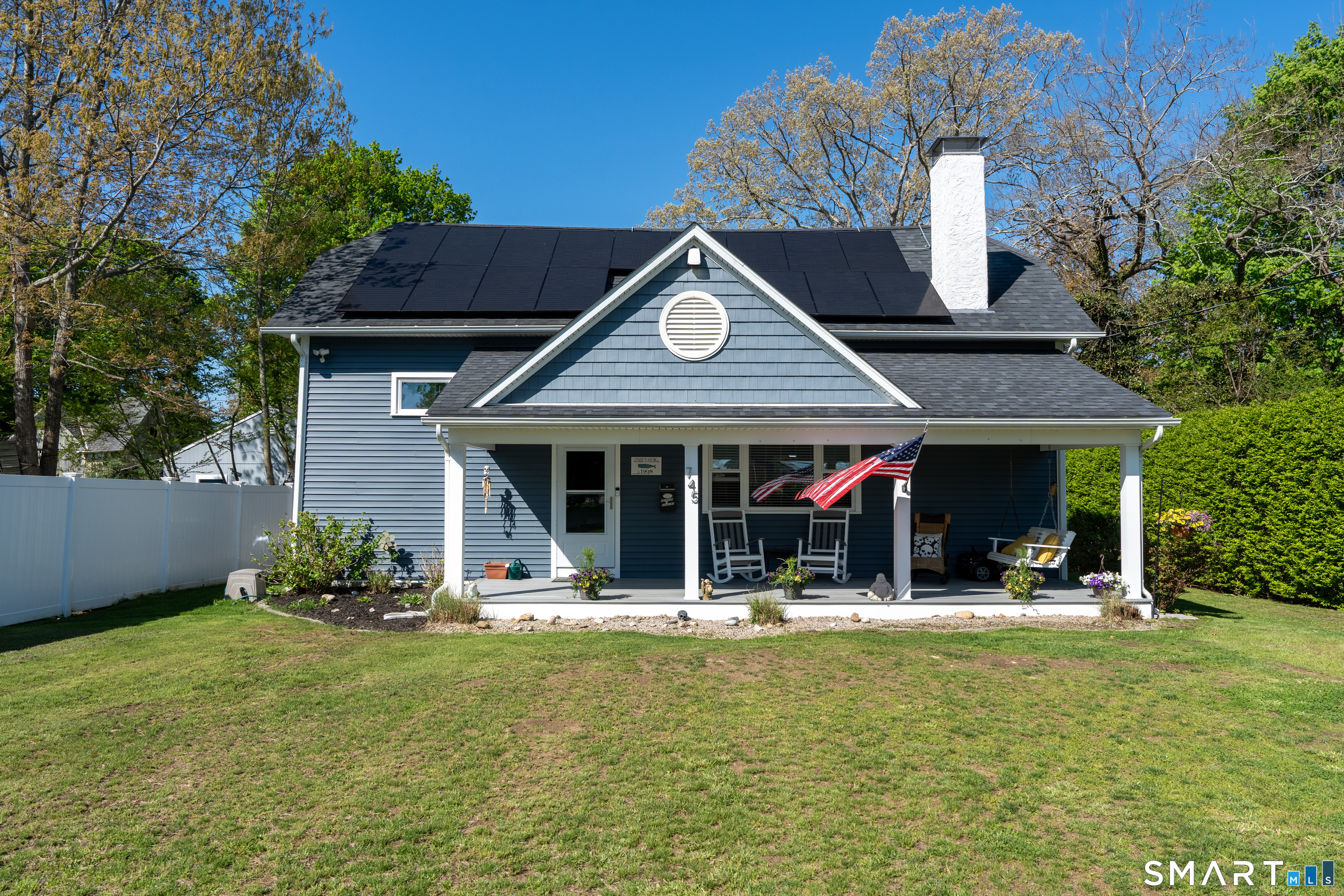 745 Montauk Avenue New London CT 06320