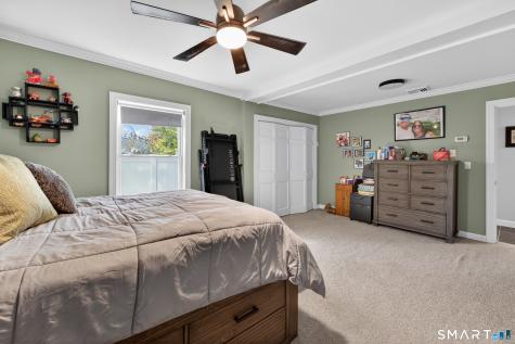 745 Montauk Avenue New London CT 06320