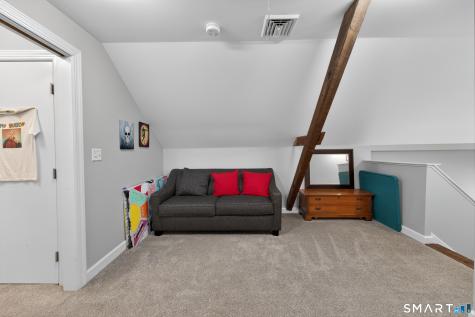 745 Montauk Avenue New London CT 06320