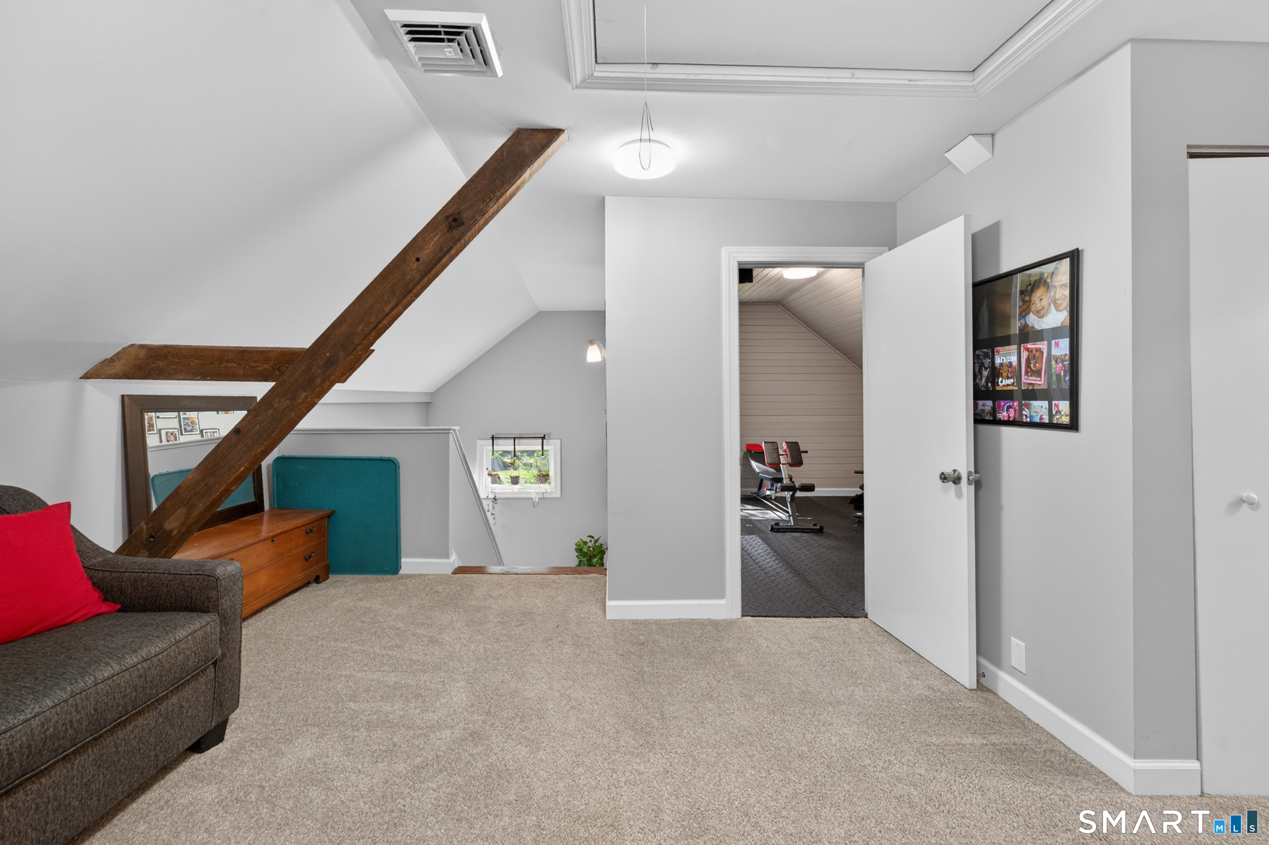 745 Montauk Avenue New London CT 06320