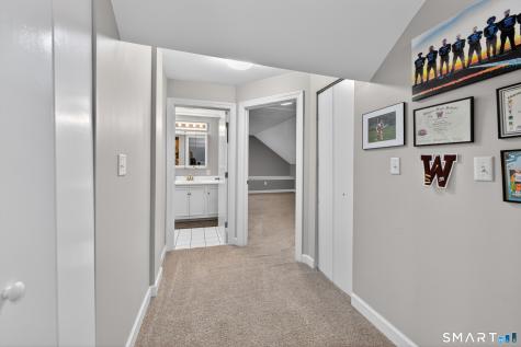 745 Montauk Avenue New London CT 06320