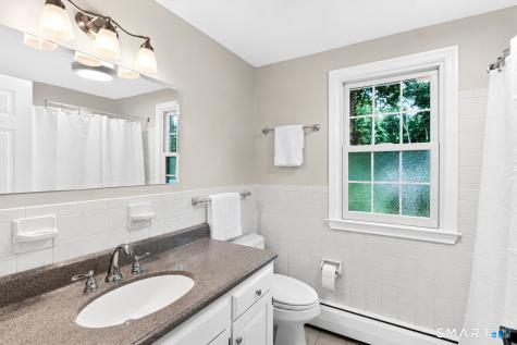 21 Musket Trail Simsbury CT 06070