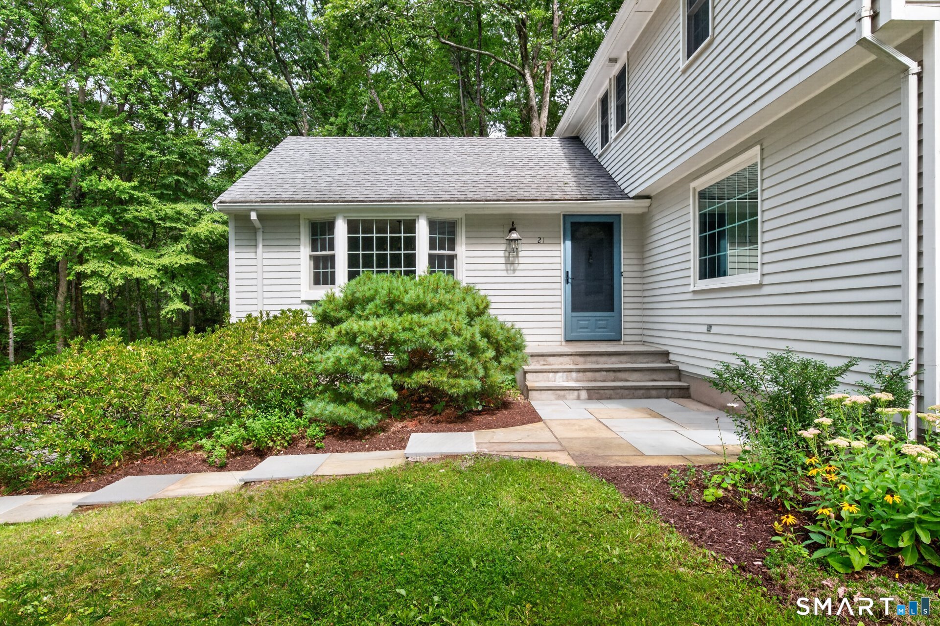 21 Musket Trail Simsbury CT 06070