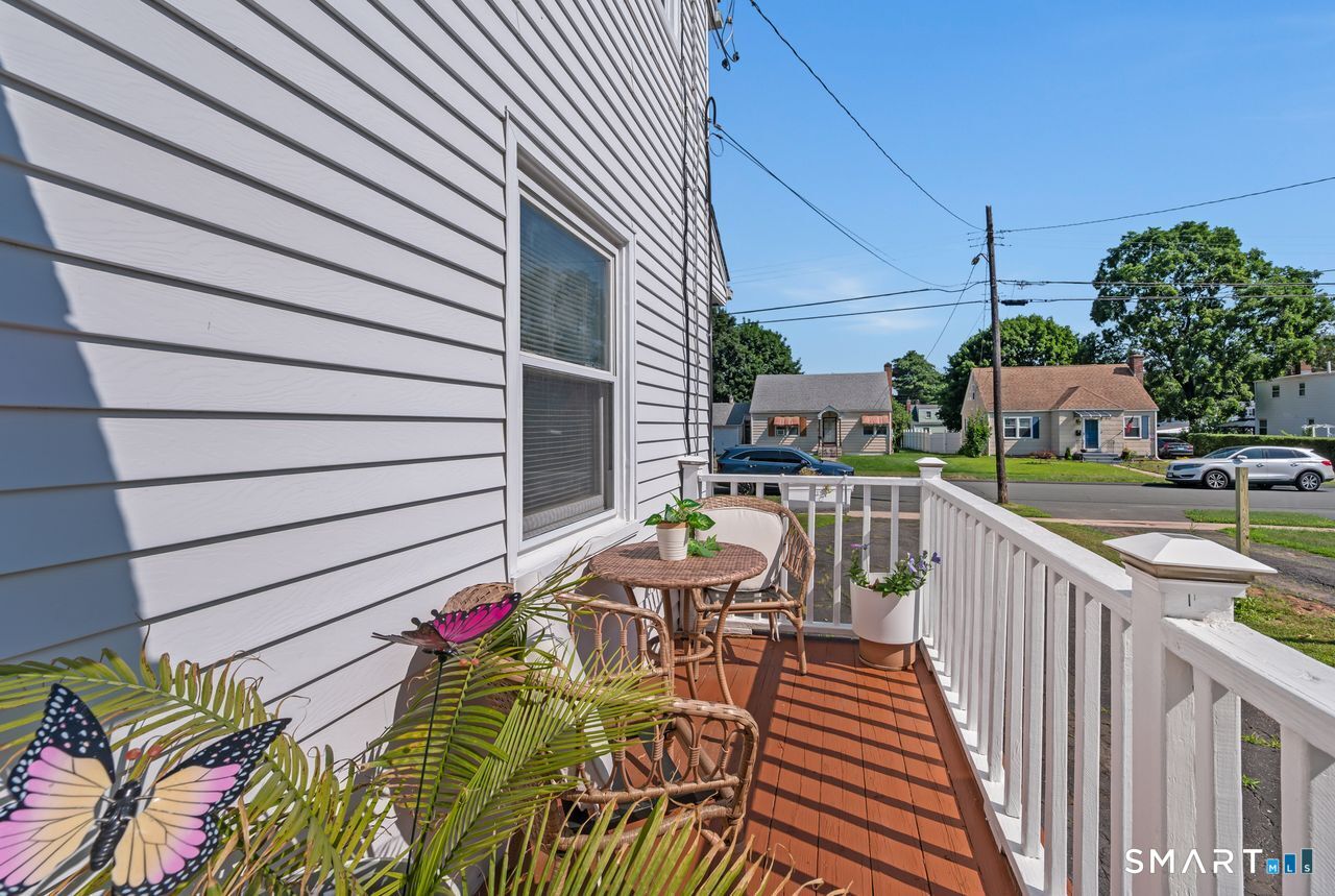 72 Linnmore Drive Manchester CT 06040