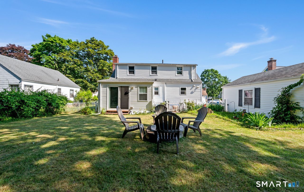 72 Linnmore Drive Manchester CT 06040