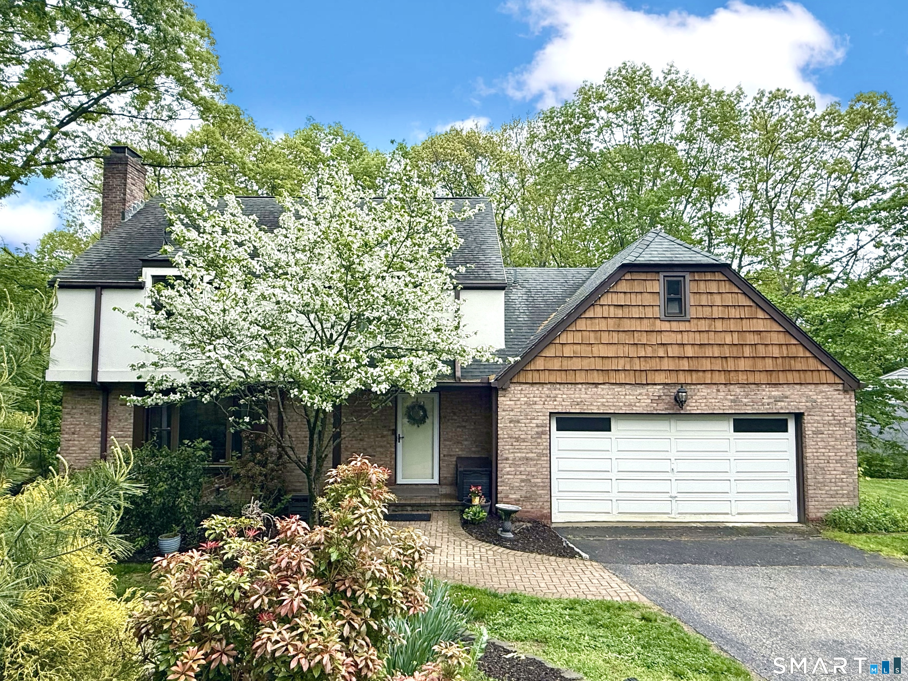 24 Centerview Drive Shelton CT 06484