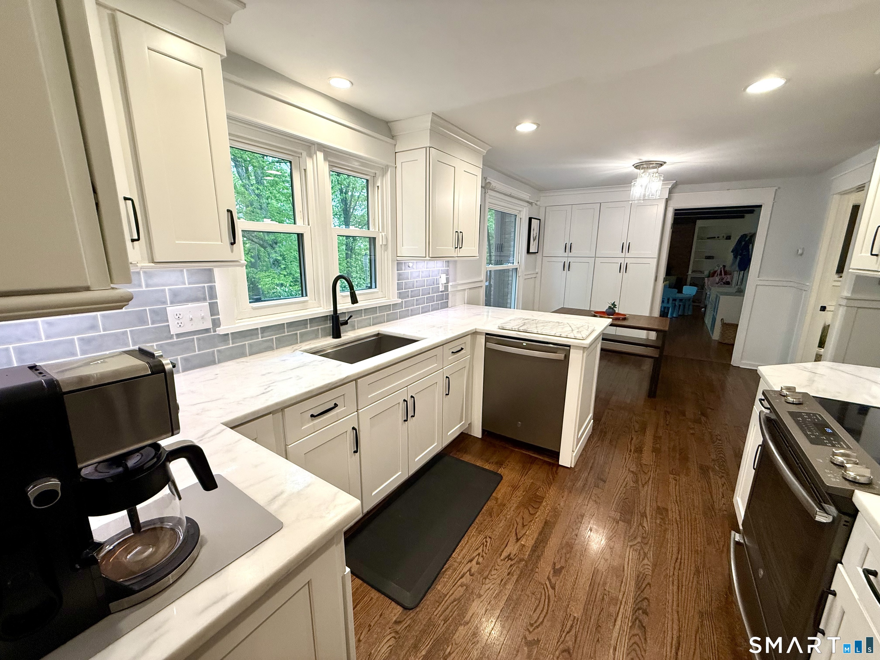 24 Centerview Drive Shelton CT 06484