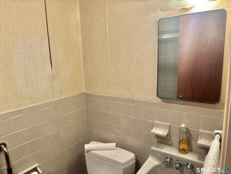 49 Clayton Road East Hartford CT 06118