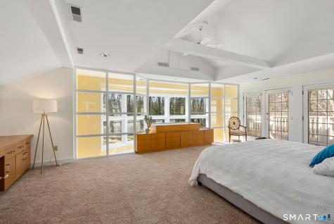 11 Highview Drive Woodbridge CT 06525