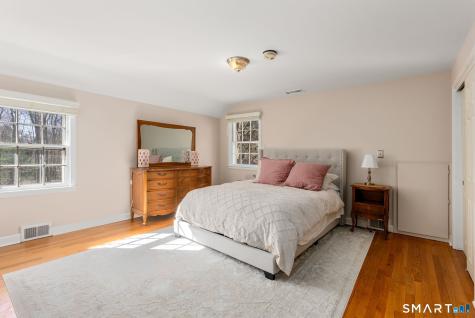 11 Highview Drive Woodbridge CT 06525