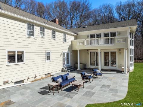 11 Highview Drive Woodbridge CT 06525