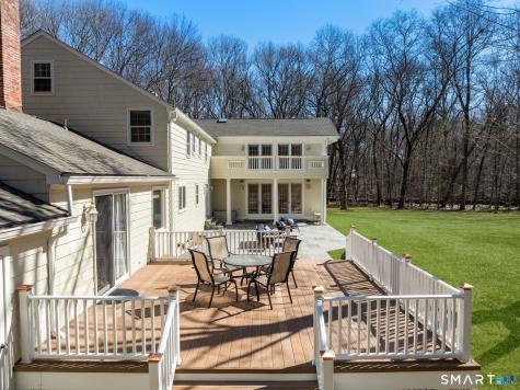11 Highview Drive Woodbridge CT 06525