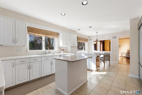 11 Highview Drive Woodbridge CT 06525