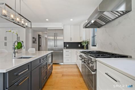 187 Catherine Terrace Fairfield CT 06824