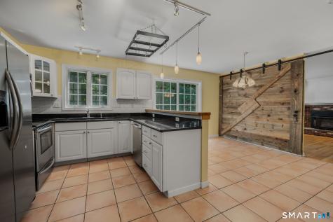 4 Sanfords Bridge East Haddam CT 06423