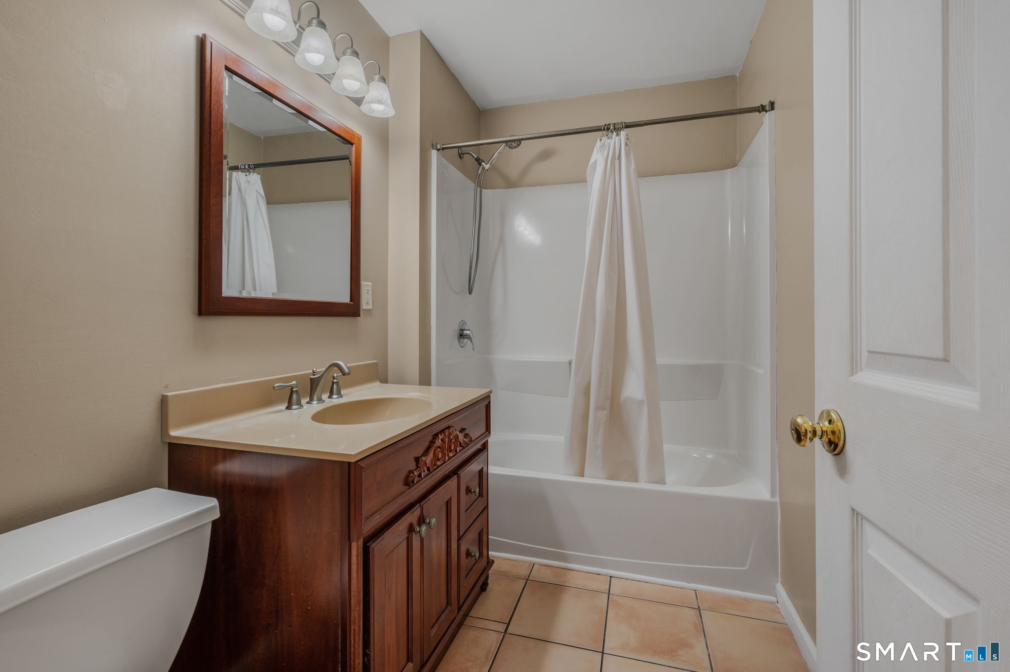 4 Sanfords Bridge East Haddam CT 06423