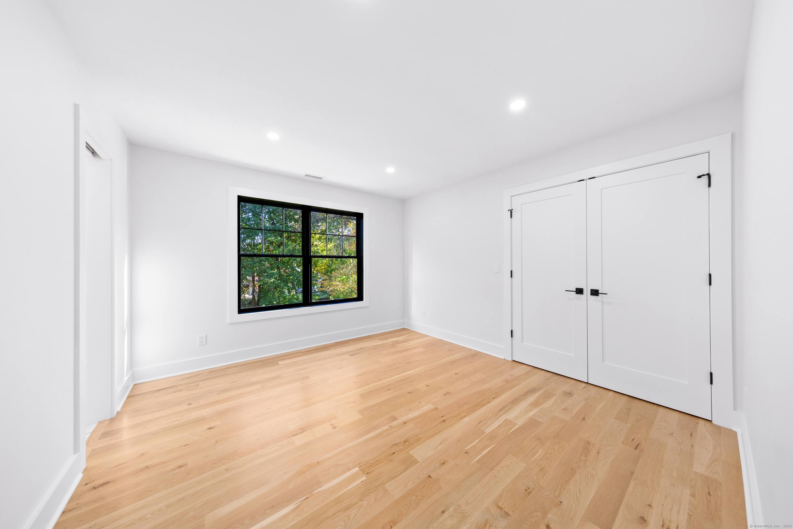 31 Gray Farms Road Stamford CT 06905