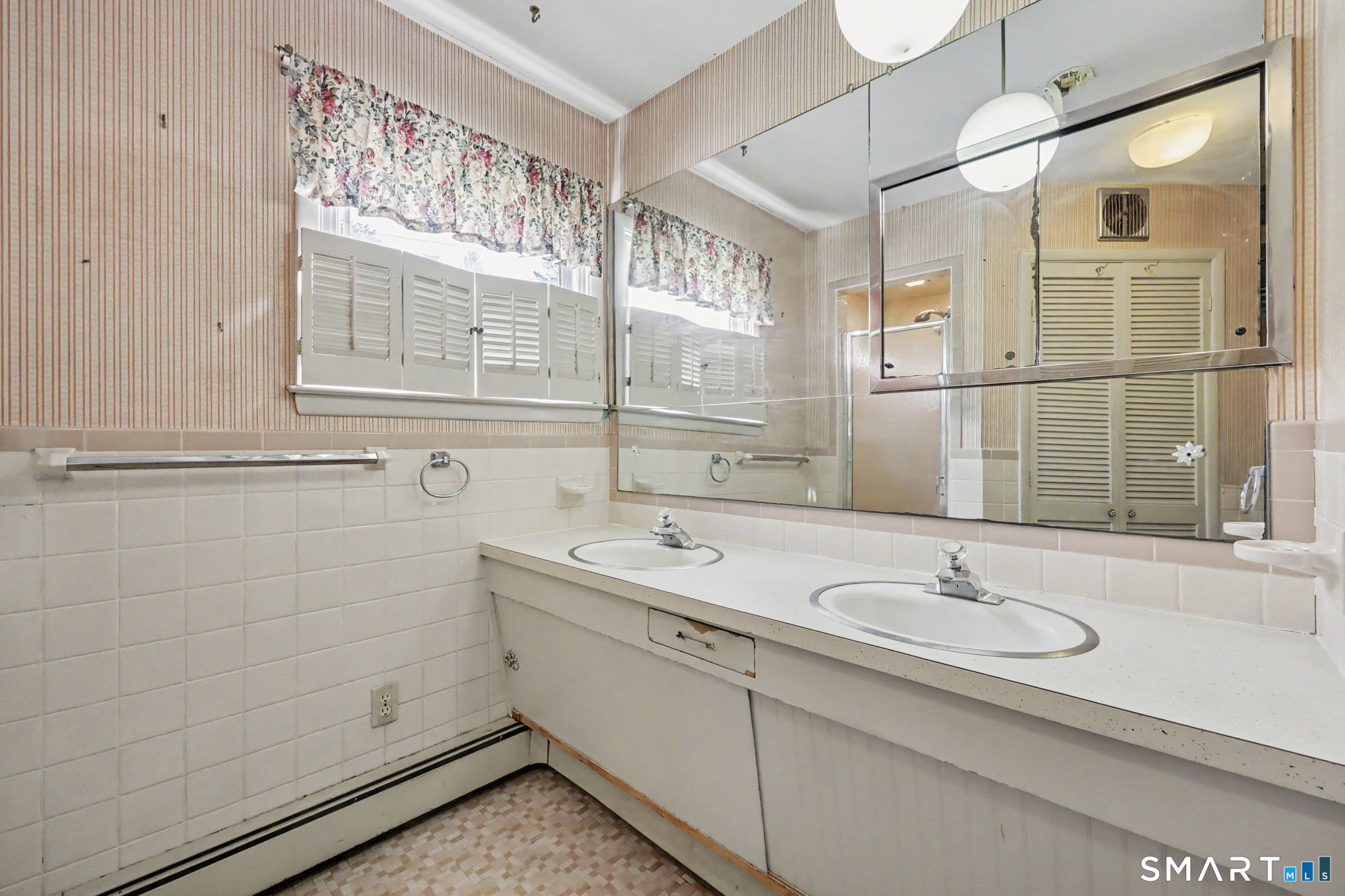 4 Johns Road Brookfield CT 06804