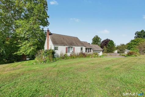 4 Johns Road Brookfield CT 06804