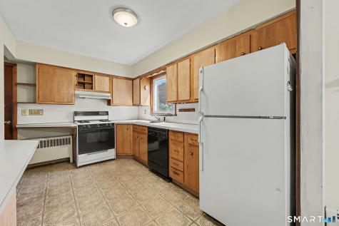 4 Johns Road Brookfield CT 06804