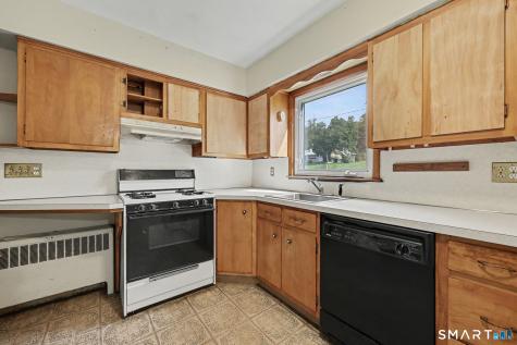 4 Johns Road Brookfield CT 06804