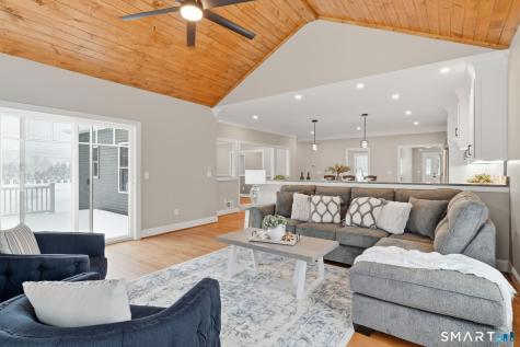 1 Elaine Drive Suffield CT 06093