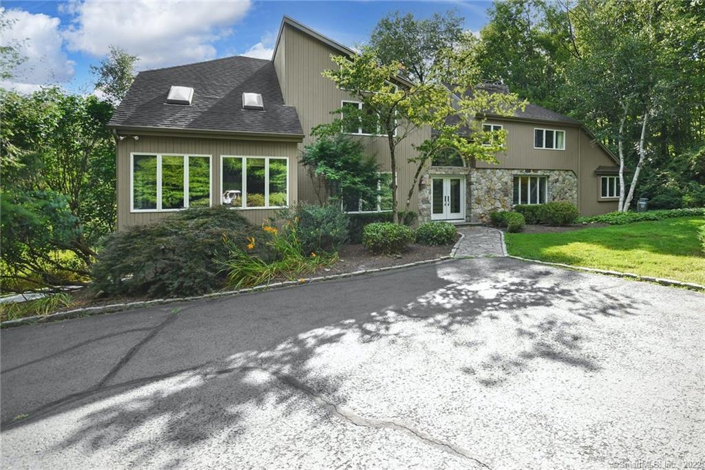 38 Wells Hill Road Weston CT 06883