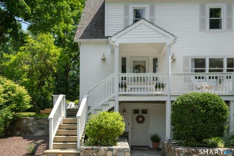 267 Newtown Turnpike Weston CT 06883