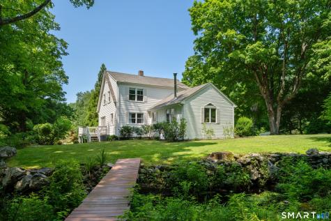 267 Newtown Turnpike Weston CT 06883