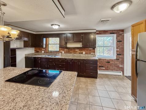154 Newgate Road East Granby CT 06026