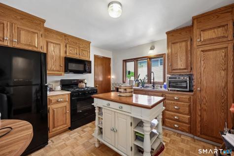 26 Florence Street Newington CT 06111