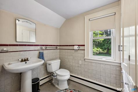 26 Florence Street Newington CT 06111