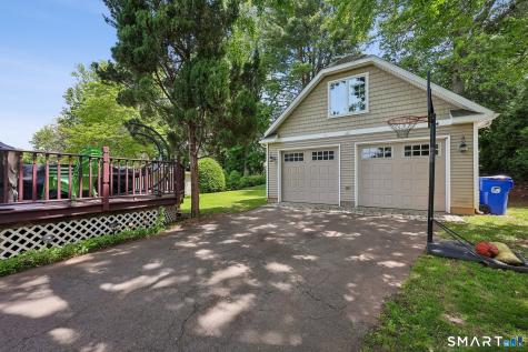 26 Florence Street Newington CT 06111