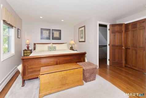 4 Sears Place East Hampton CT 06424
