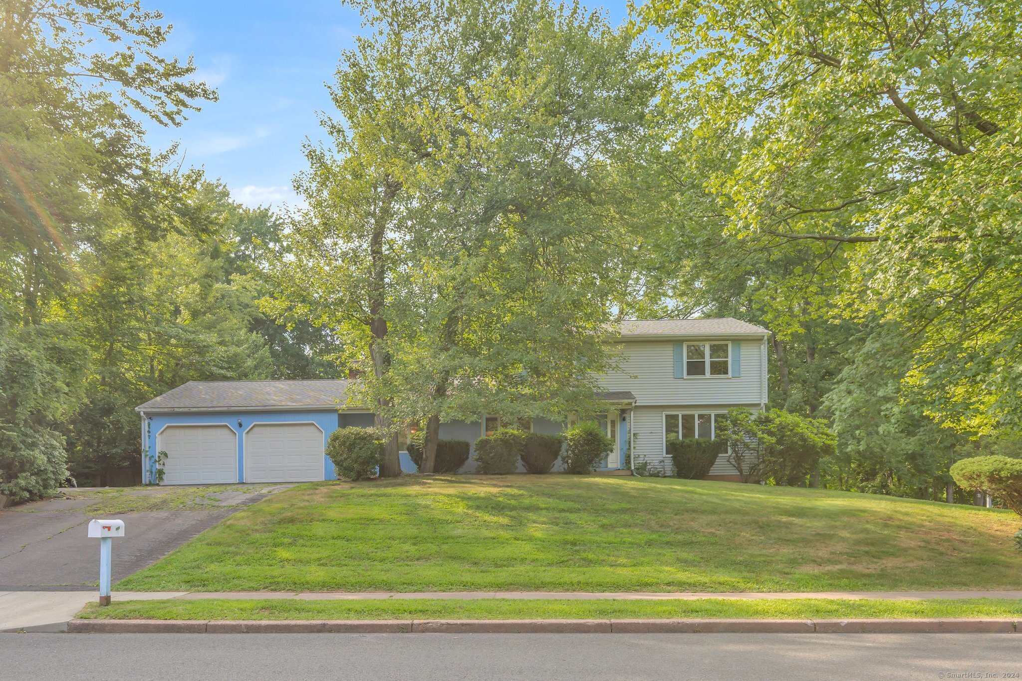 145 Lamplighter Drive Manchester CT 06040