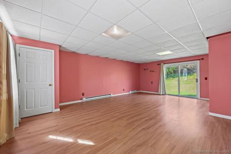 6 Spoonville Road East Granby CT 06026