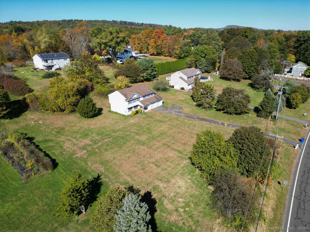 6 Spoonville Road East Granby CT 06026