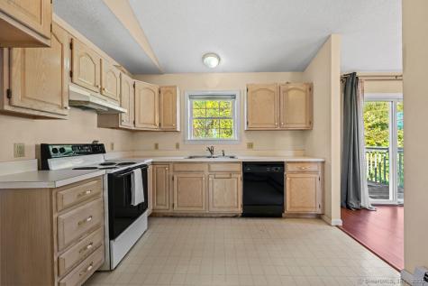 6 Spoonville Road East Granby CT 06026