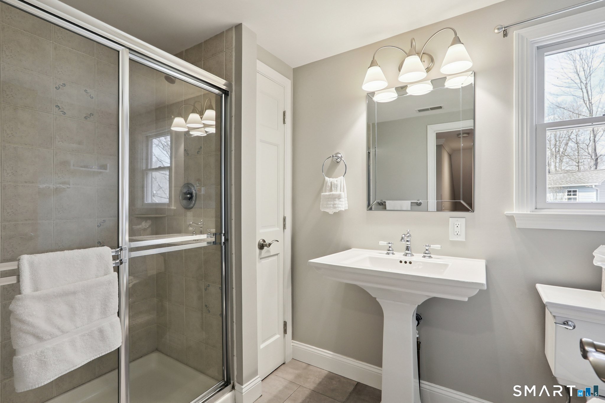 4 Candlewood Road New Fairfield CT 06812