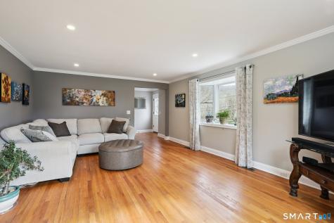 4 Candlewood Road New Fairfield CT 06812