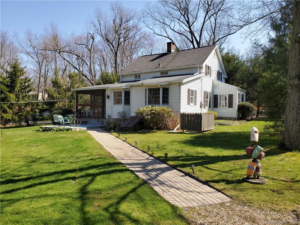 15 Parmalee Hill Road Newtown CT 06470