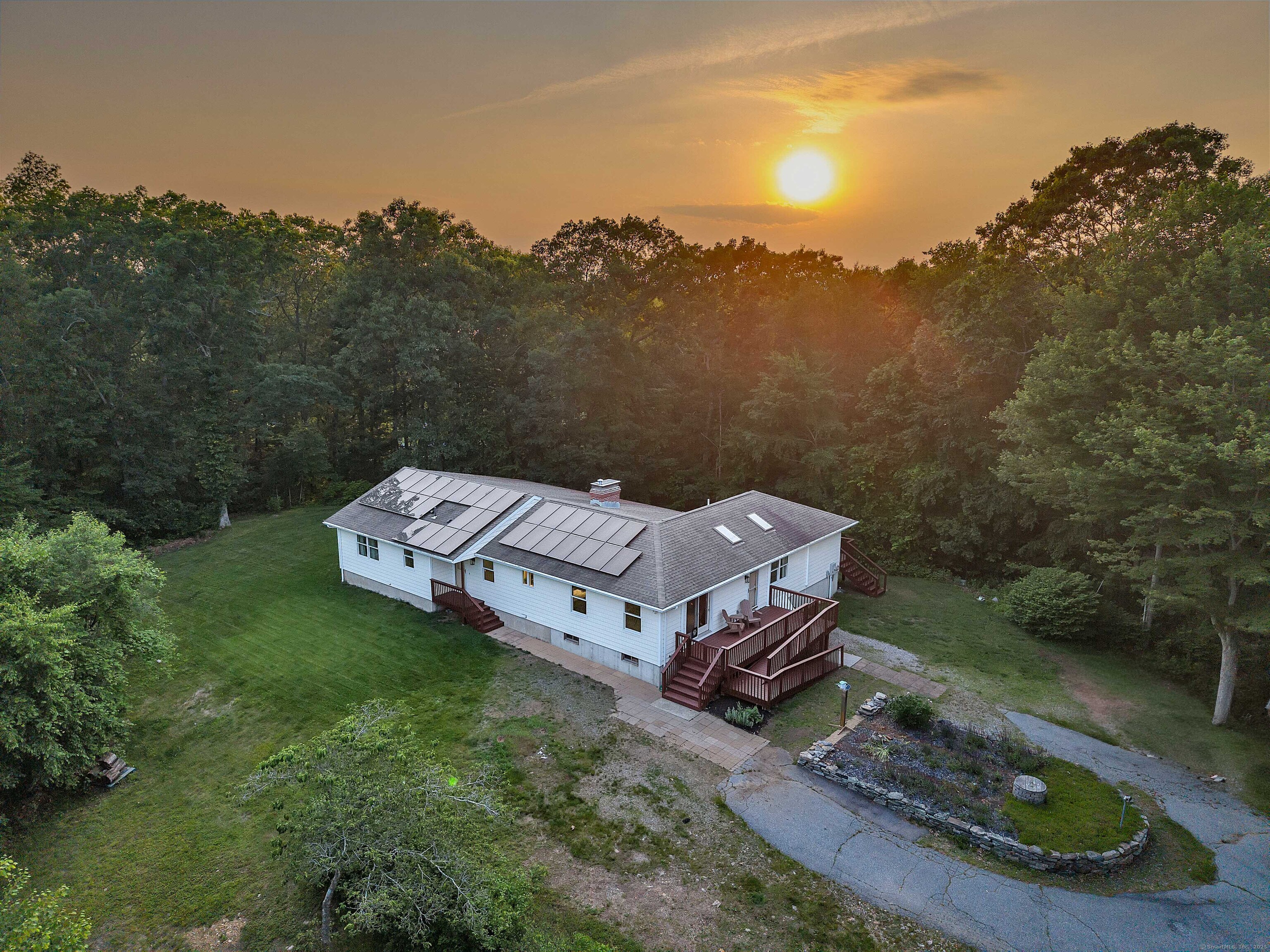 219 Doyle Road Montville CT 06370
