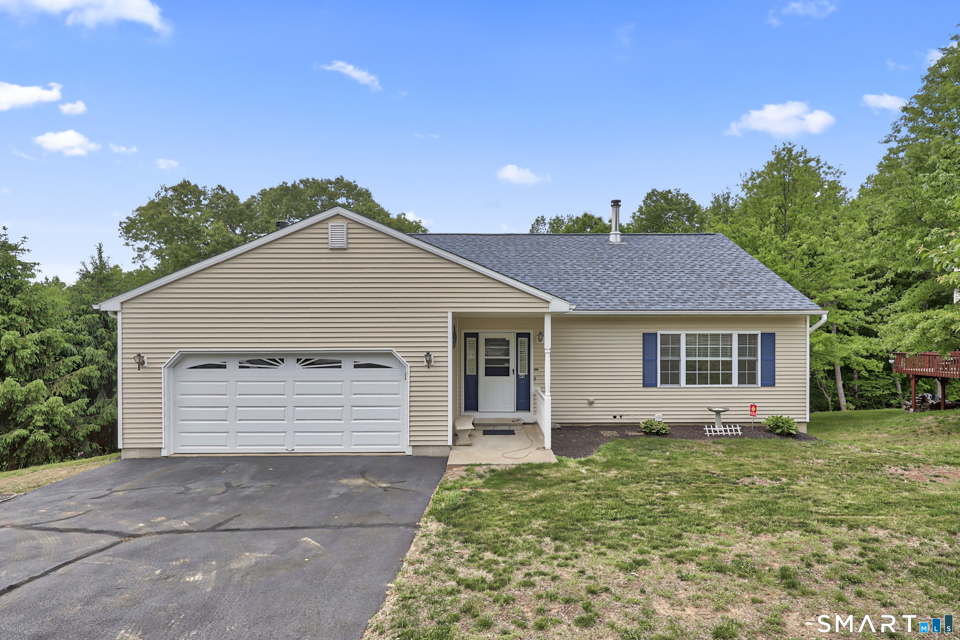 45 Wisteria Drive Naugatuck CT 06770