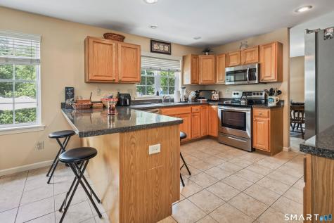 45 Wisteria Drive Naugatuck CT 06770