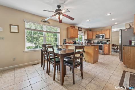 45 Wisteria Drive Naugatuck CT 06770
