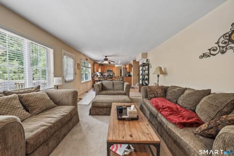 45 Wisteria Drive Naugatuck CT 06770